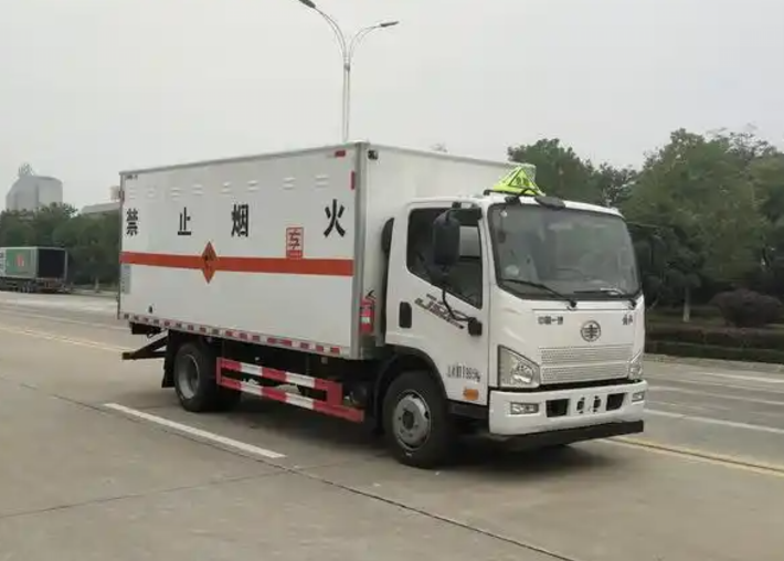 双滦爆破器材运输车可以上高速吗？